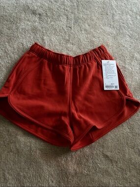 Lululemon scuba shorts nwt